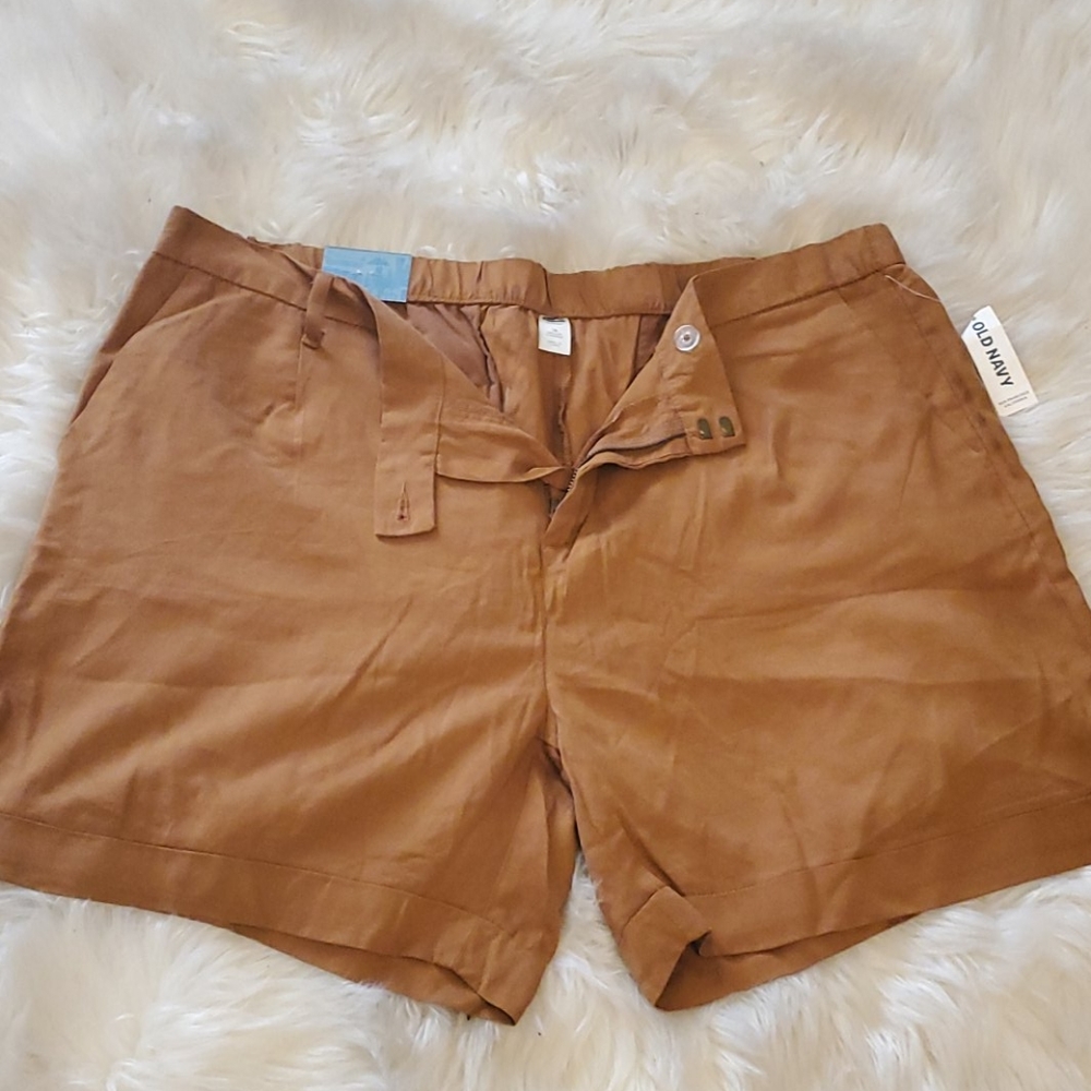 Old Navy Shorts!
